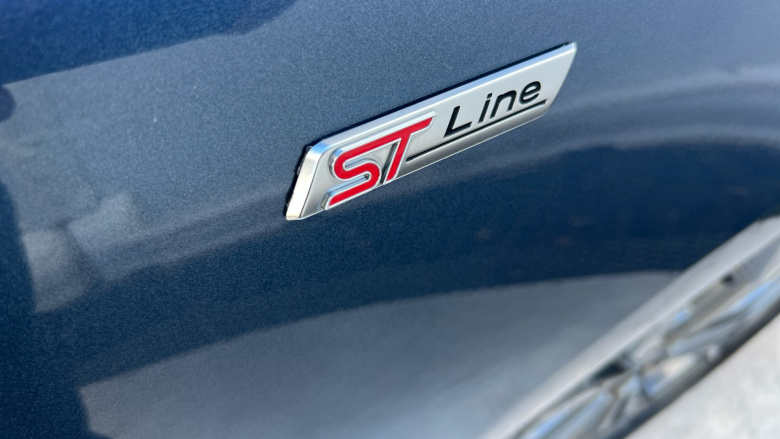 Ford Focus 1.0 EcoBoost ST-Line 5dr Petrol Hatchback